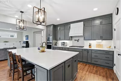 8211 NE 168th Pl, Vancouver, WA 98682 - Photo 6