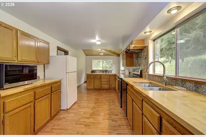 26810 NE 434th St, Amboy, WA 98601 - Photo 8