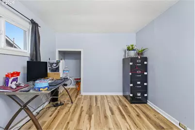 456 Log Cabin St, Independence, OR 97351 - Photo 18