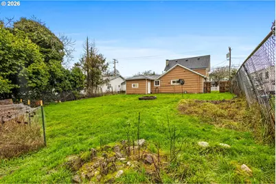 456 Log Cabin St, Independence, OR 97351 - Photo 28