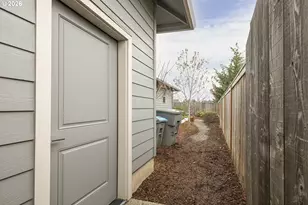 2132 NW McGarey Dr, McMinnville, OR 97128 - Photo 26