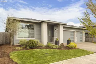 2132 NW McGarey Dr, McMinnville, OR 97128 - Photo 2