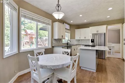 16056 SE Orchard View Ln, Damascus, OR 97089 - Photo 6