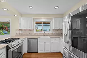 6595 SW 207th Ave, Beaverton, OR 97078 - Photo 8