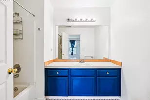 2591 NW 1st Dr, Gresham, OR 97030 - Photo 18