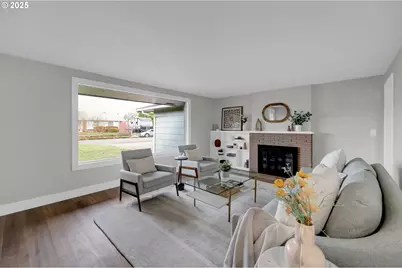 124 E Anchor Ave, Eugene, OR 97404 - Photo 6