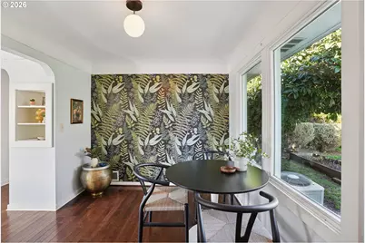 404 NE 108th Ave, Portland, OR 97220 - Photo 12