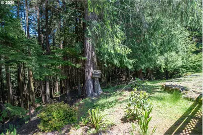 60 Seagrove Pl, Lincoln City, OR 97367 - Photo 42
