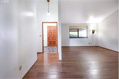 1783 Graham Dr, Eugene, OR 97405 - Photo 12