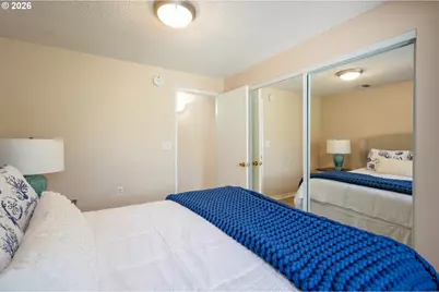 41536 McKenzie Hwy, Springfield, OR 97478 - Photo 24