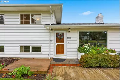2555 NE 146th Dr, Portland, OR 97230 - Photo 8