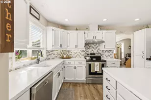 28021 NE 176th Pl, Battle Ground, WA 98604 - Photo 8