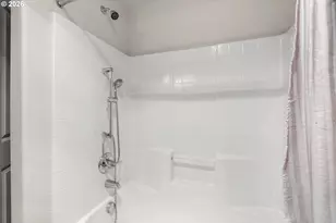10834 NE Holly St, Hillsboro, OR 97006 - Photo 24