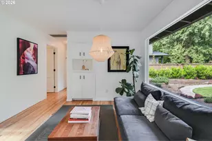 4391 Upper Dr, Lake Oswego, OR 97035 - Photo 10