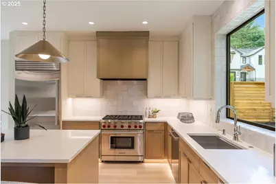 990 Lund St, Lake Oswego, OR 97034 - Photo 18