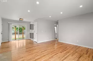 12530 SW Brookside Ave, Portland, OR 97223 - Photo 6