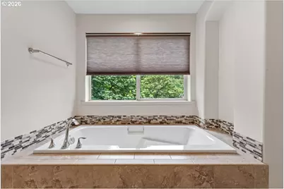 9385 SE Hamilton Ln, Happy Valley, OR 97086 - Photo 22