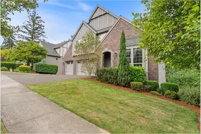 9385 SE Hamilton Ln, Happy Valley, OR 97086 - Photo 2