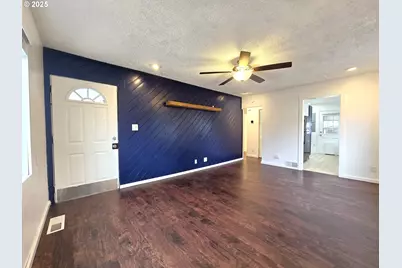 460 E Sunset Dr, Hermiston, OR 97838 - Photo 2