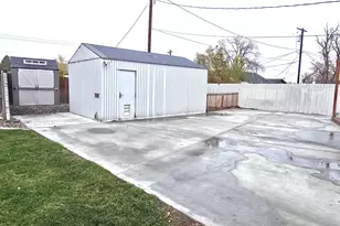 460 E Sunset Dr, Hermiston, OR 97838 - Photo 22