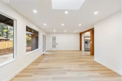 6050 Fernbrook St, Lake Oswego, OR 97035 - Photo 14