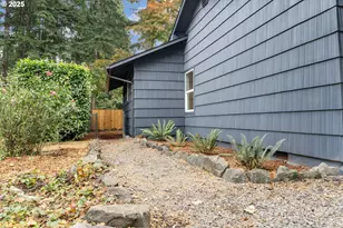 6050 Fernbrook St, Lake Oswego, OR 97035 - Photo 42