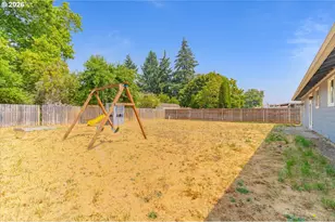 1535 W Oak St, Lebanon, OR 97355 - Photo 32