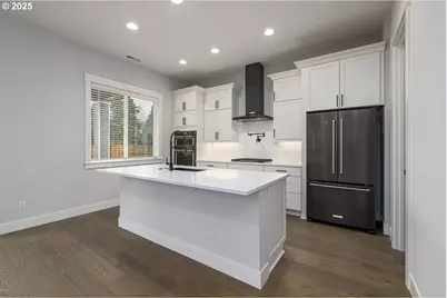 15201 SE Towers Ter, Milwaukie, OR 97267 - Photo 12