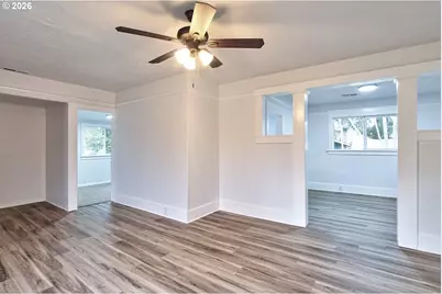 774 SE 18th St, Salem, OR 97301 - Photo 14