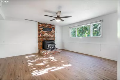 8205 SW Laurel St, Portland, OR 97225 - Photo 22