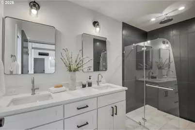 4525 NE 37th Ave, Portland, OR 97211 - Photo 14