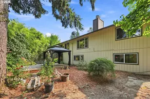 2030 SE Paloma Dr, Gresham, OR 97080 - Photo 4