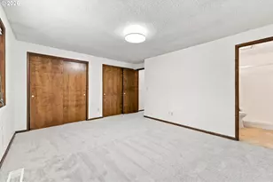 2030 SE Paloma Dr, Gresham, OR 97080 - Photo 16