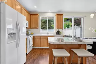 20452 Hoodview Ave, West Linn, OR 97068 - Photo 12