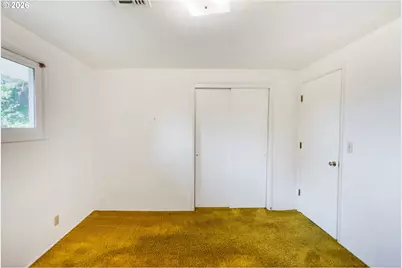 184 E Hatton Ave, Eugene, OR 97404 - Photo 16