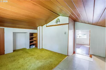 184 E Hatton Ave, Eugene, OR 97404 - Photo 28