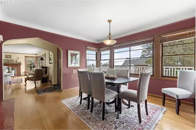 5321 SW Menefee Dr, Portland, OR 97239 - Photo 10