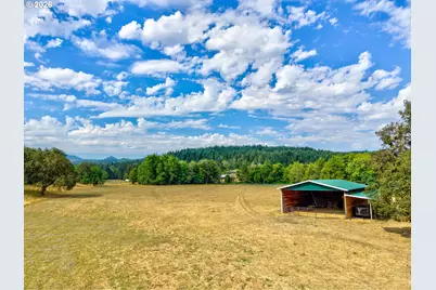 2929 Little River Rd, Glide, OR 97443 - Photo 10