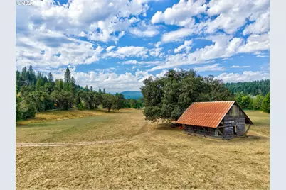 2929 Little River Rd, Glide, OR 97443 - Photo 8