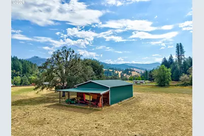 2929 Little River Rd, Glide, OR 97443 - Photo 12