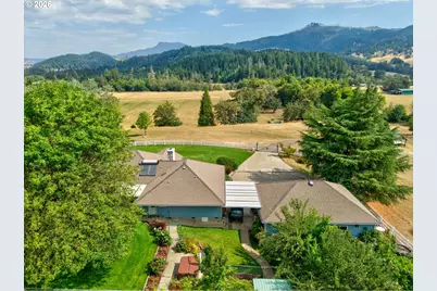 2929 Little River Rd, Glide, OR 97443 - Photo 20