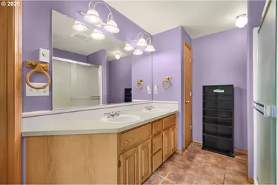 23937 S Shady Forest Ln, Beavercreek, OR 97004 - Photo 16