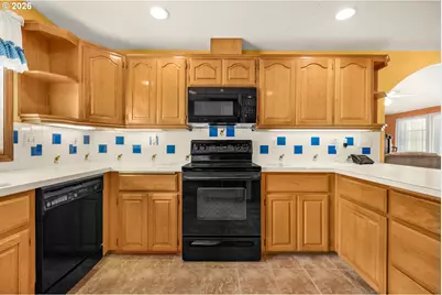 23937 S Shady Forest Ln, Beavercreek, OR 97004 - Photo 10