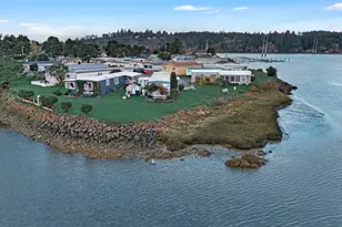 955 NE Mill St, Waldport, OR 97394 - Photo 28