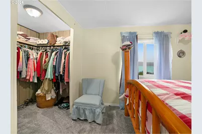 955 NE Mill St, Waldport, OR 97394 - Photo 20