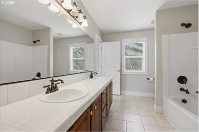 12647 SW 21st Ct, Lake Oswego, OR 97035 - Photo 28