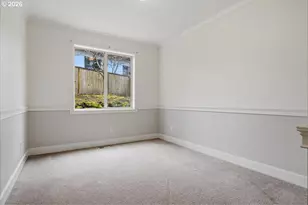 12647 SW 21st Ct, Lake Oswego, OR 97035 - Photo 22