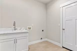 757 NE Alderwood Dr, Estacada, OR 97023 - Photo 14