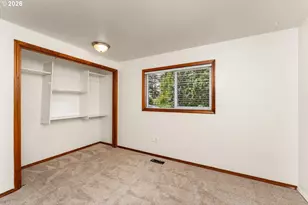 14808 SE Garland Ln, Milwaukie, OR 97267 - Photo 12