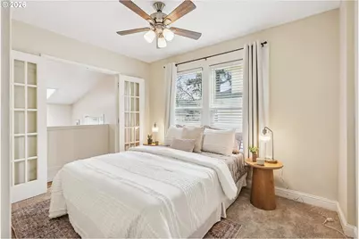 7427 SE Woodstock Blvd, Portland, OR 97206 - Photo 16